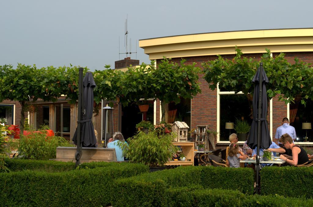 Hotel Restaurant Het Roode Hert Dalfsen Dış mekan fotoğraf