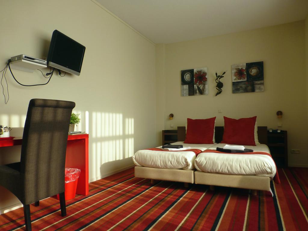 Hotel Restaurant Het Roode Hert Dalfsen Dış mekan fotoğraf
